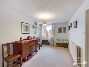 Dining Room- click for photo gallery